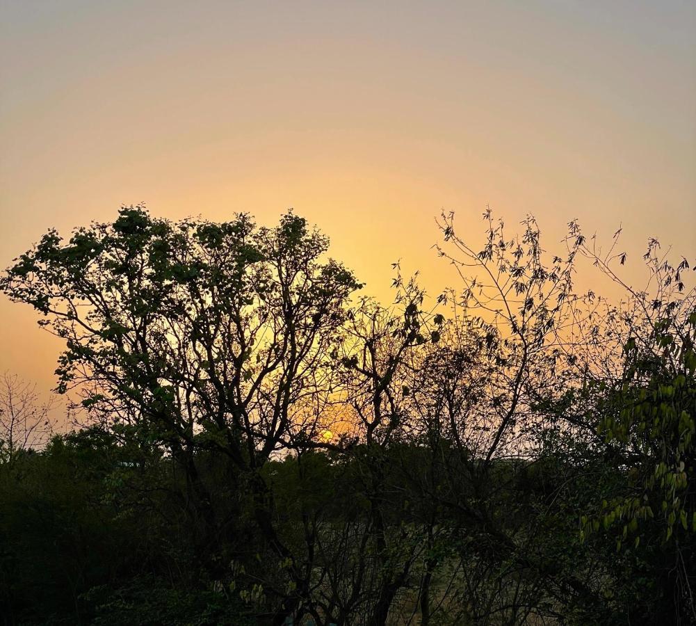 The Postcard Gir Wildlife Sanctuary Hotel Sasan Gir Exterior photo